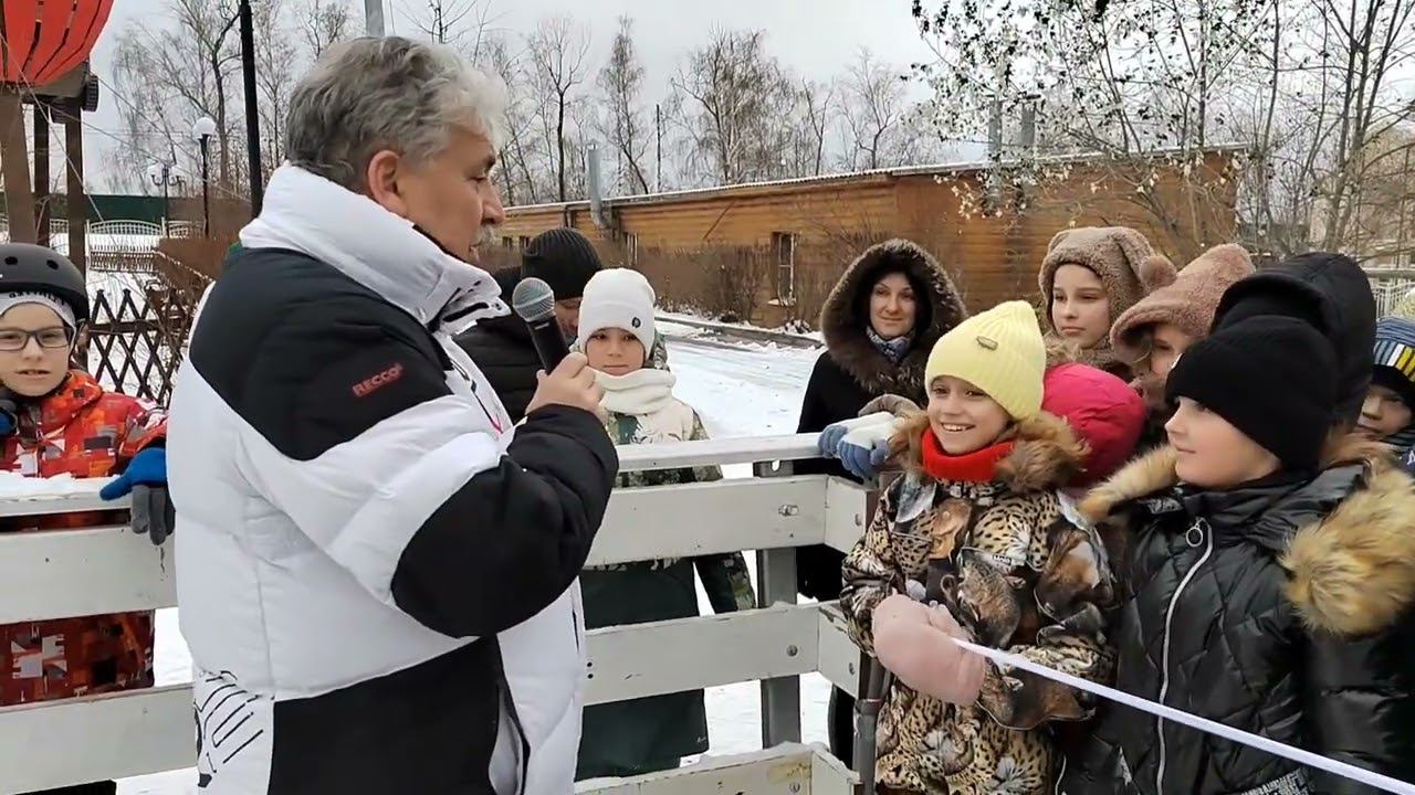 Открытие катка в Совхозе имени Ленина смотреть онлайн