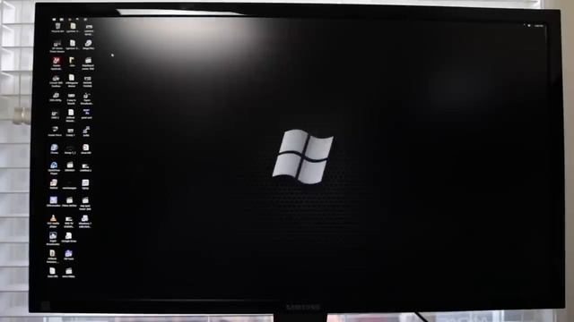 How to Setup And Use A 4K UHD Monitor смотреть онлайн