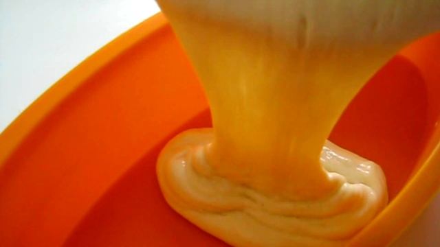 Пироги с хурмой и ореховым кремом