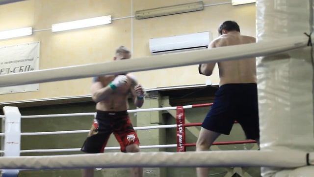 GRP. ГРОМ 11. 26.01.2019 Дмитрий Лапшин - Сергей "Грузовик" Дьяконов смотреть онлайн