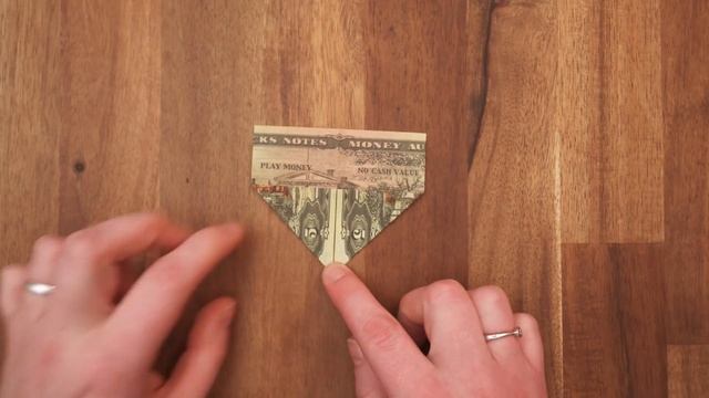 Easy Dollar origami HEART ❤️ money origami heart folding instructions смотреть онлайн