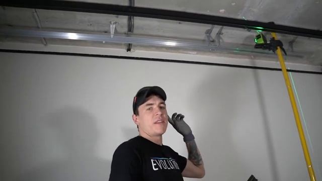 Cheap vs Expensive stretch ceiling. Whats the difference? смотреть онлайн