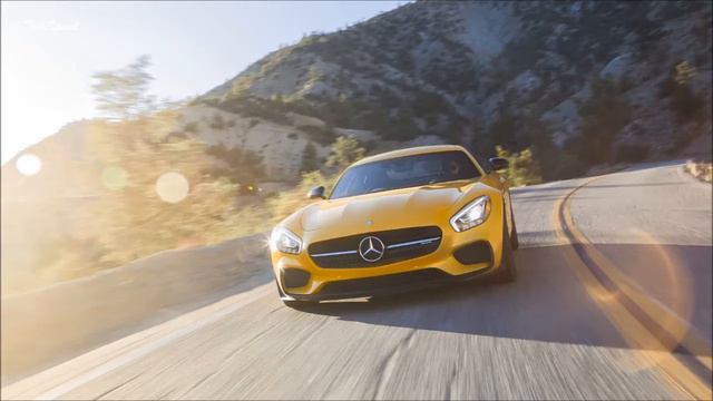2017 Mercedes-AMG GT S (US-Spec) 577 HP Interior and Exterior смотреть онлайн