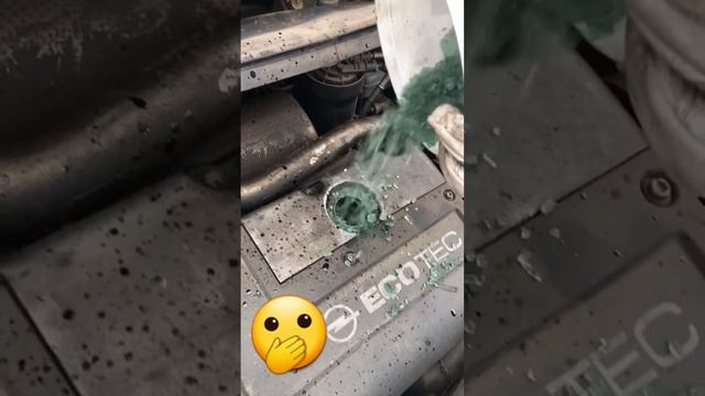 Засыпали стекло в двигатель смотреть онлайн