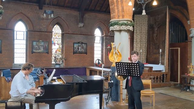 Hindemith Horn Sonata смотреть онлайн