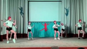 Идея для танца под песню двигаться