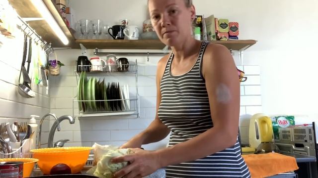 Кухня вместо моря/ О посудомойке /Борщ к обеду/ Терраса в работе смотреть онлайн