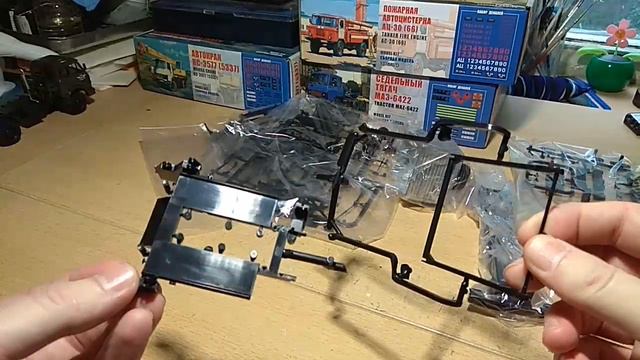 Набор - Мусоровоз КО-450 (AVD Models) смотреть онлайн