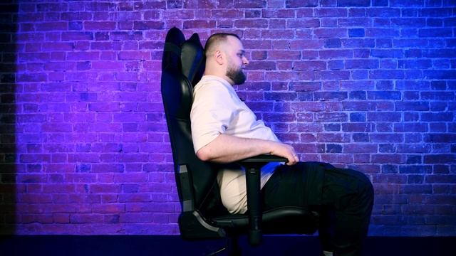 Обзор на компьютерное кресло DXRacer Tank OH/TS29/N смотреть онлайн