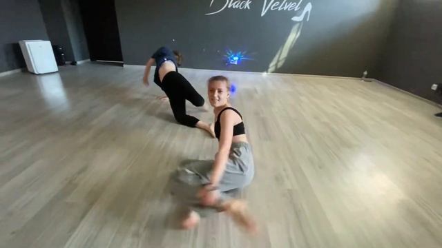 IRON — Woodkid | Contemporary Class by Kuvaldina | The Danceology Workshops смотреть онлайн