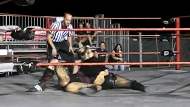 Amanda "BloodThirstyVixen" vs Buggy Nova смотреть онлайн