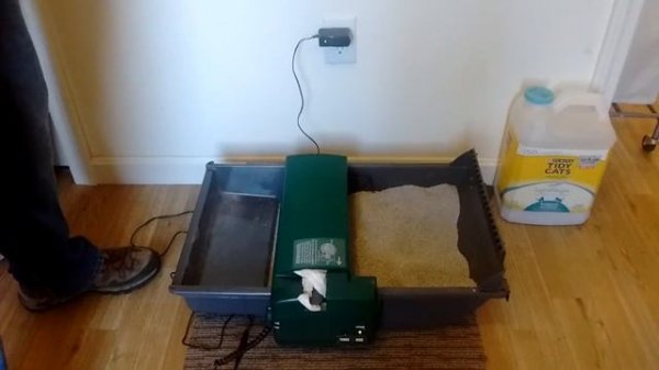 Pet Zone Smart Scoop Automatic The self-cleaning cat litter box Review