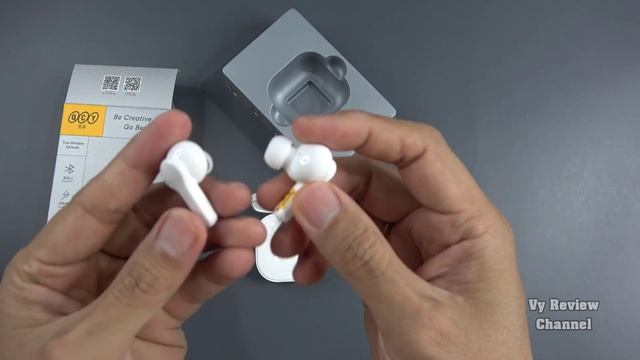 Tai nghe không dây giá rẻ QCY T13 Touch Control смотреть онлайн