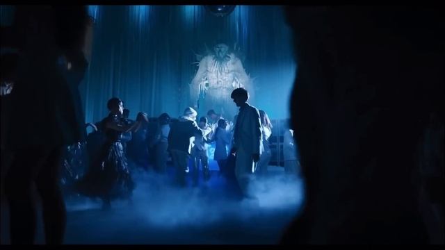 I’ll dance dance dance with my hands - Wednesday Addams dance scene 1x04 смотреть онлайн