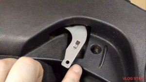 Разбор автомобиля Хендай Солярис для установки авточехлов с выниманием сидений, снятием пластика...