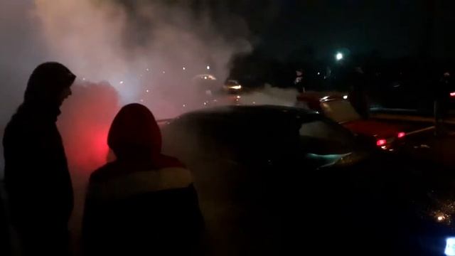 Дымит Пушка, Зверрь. смотреть онлайн