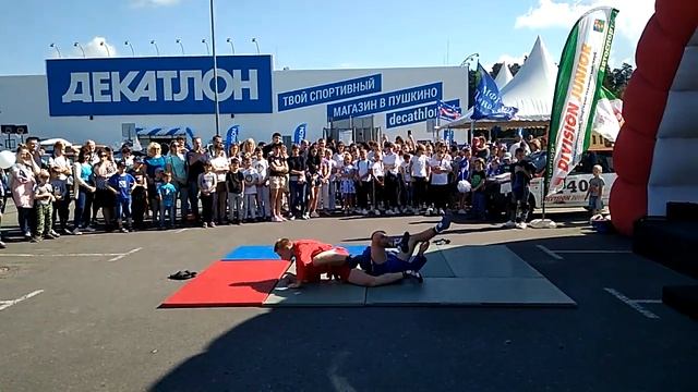 СК Правда - ярмарка спортивных секций Декатлон демовыступление смотреть онлайн