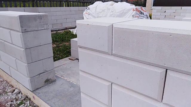 Cамый дешевый  фасад дома, под покраску! Газоблок со снятой фаской!