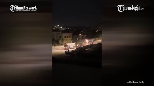 HAMAS LUNCURKAN ROKET BESAR-BESARAN KE ISRAEL TENGAH, HANTAM 9 KOTA смотреть онлайн