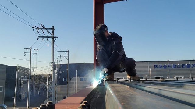 Межэтажное перекрытие из профнастила. Сварные работы. Работаю субподряде. Оплата хорошо! смотреть онлайн