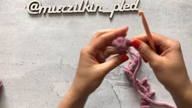 Помпоны из Alize Puffy fine смотреть онлайн