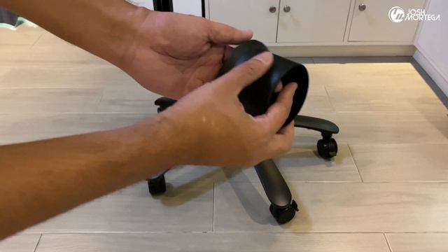 ROG Chariot RGB Unboxing and Assembly смотреть онлайн