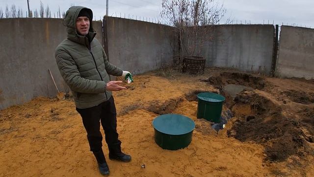 Септик для большой семьи. Монтаж станции и дренажного колодца. смотреть онлайн