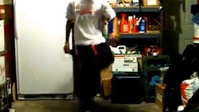 A*GroovY Solo смотреть онлайн