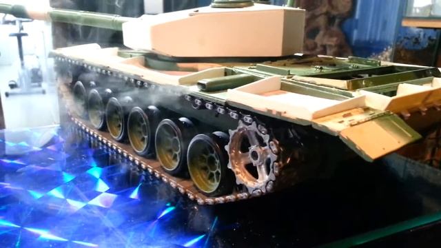 Испытания работы дымогенератора танка RC Т-90А 1:16 смотреть онлайн