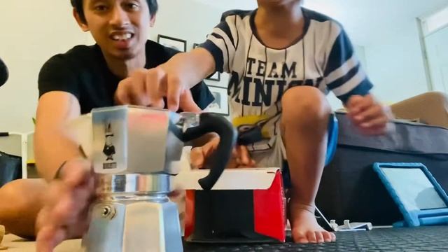 Bialetti 3 cups unboxing смотреть онлайн