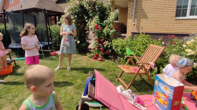 День Рождение Костика 3 года смотреть онлайн