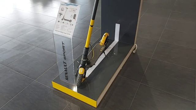 Elektrikli Scoter Fiyatları (Renault-Media Market) смотреть онлайн