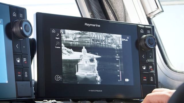 In-Depth with the FLIR M500 High-Performance Maritime Camera System смотреть онлайн