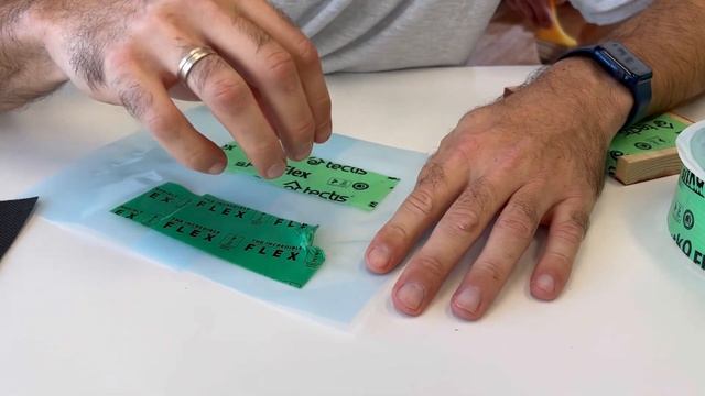 Сравниваем ленты Sitko Flex и The Incredible Flex от финского концерна Tectis смотреть онлайн