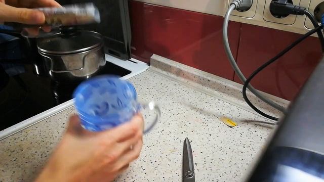 Туториал: Как заварить кофе nescafe 3в1. Пошаговая инструкция. немного магии)) Обзор на кофе 3 в 1. смотреть онлайн