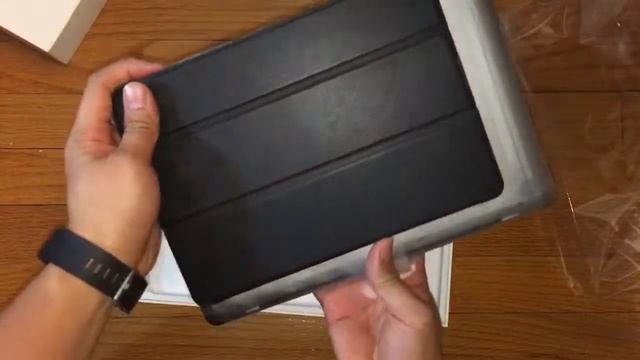 Apple MacBook Unboxing 2015 смотреть онлайн
