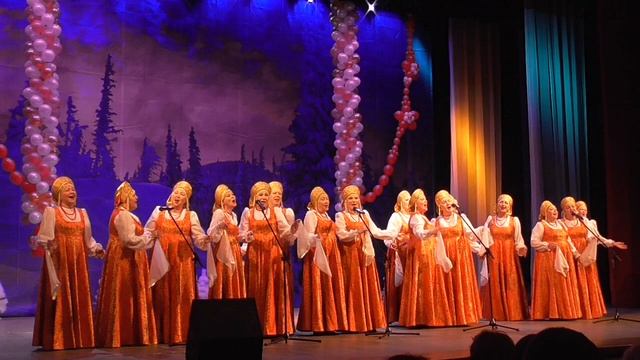 Ансамбль русской песни Виринея "Попурри".MP4 смотреть онлайн