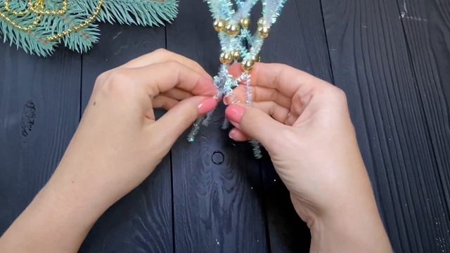 Новогодняя КОРОНА своими руками Корона из синельной проволоки смотреть онлайн