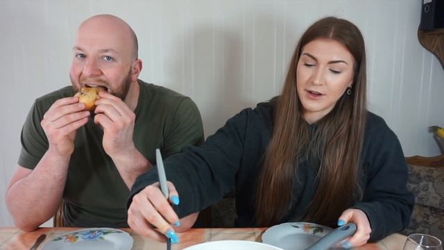 1 Tag Das RUSSISCHE ESSEN Meiner Mutter Essen ? (mit Teigtaschen ?)