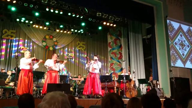 ''Буковинські мелодії'' смотреть онлайн