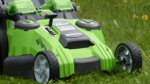 Аккумуляторная газонокосилка Greenworks G40LM49DB: обзор и жесткий тест