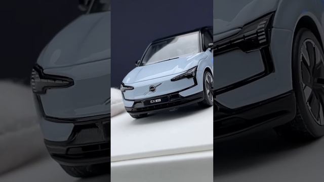 Model car from the official Volvo EX30 car presentation video #toyota #toys #toy смотреть онлайн