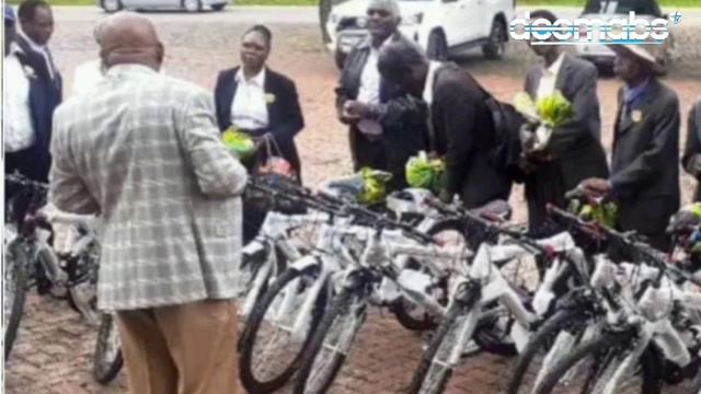 Chiyangwa Slammed By Baba Chipeneti After Demanding Back Bicycles He Donated Prior Primaries смотреть онлайн
