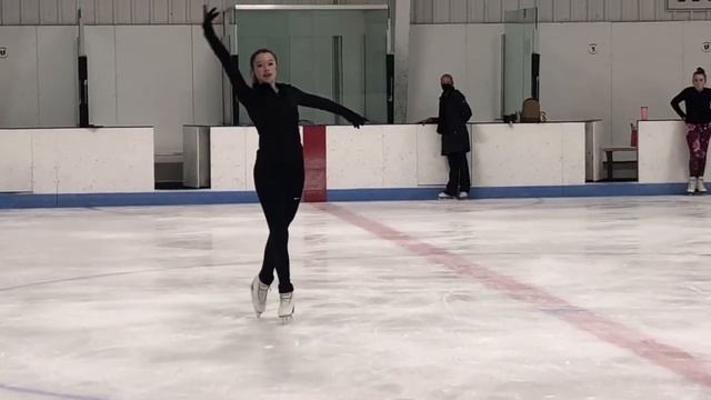 Excel Intermediate Plus Ladies Free Skate смотреть онлайн