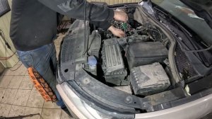 Volkswagen Tiguan 2.0 TDI Замена масла и фильтров !!!