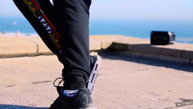 LG XBOOM Go : Zakaria Khelil Rooftop l LG смотреть онлайн