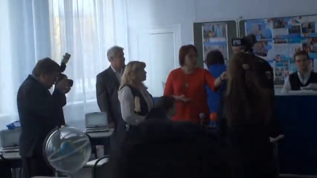 17 02 2019 МБОУ УГ№3 им Макарова встреча с Адмиралом Главнокомандующим ВМС России В И Королевым смотреть онлайн