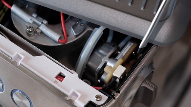 how to install steam lever from crema coffee products | breville barista express смотреть онлайн