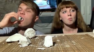 поедание мела и глины ASMR