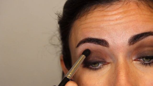 Smokey Eye Makeup Tutorial For Hooded Eyes смотреть онлайн